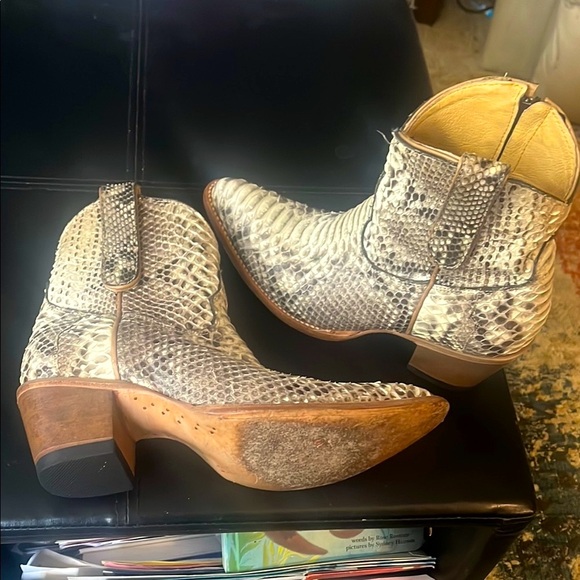 Women's Real Python Ankle Boots .. absolutely stunninng! - Picture 2 of 3